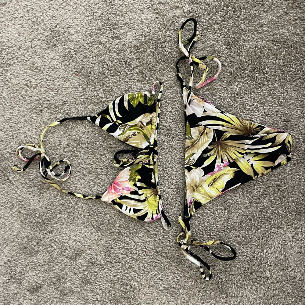 Volcom Bikini Set